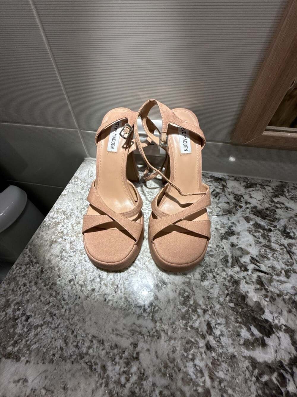 Steve Madden Angelic Blush Pink Platform Heels Sandals Size 9
